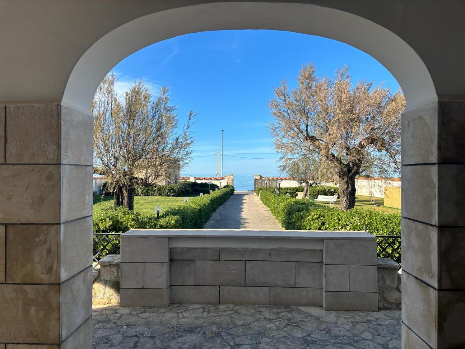 San Domenico Bed And Breakfast Torre A Mare Exterior photo